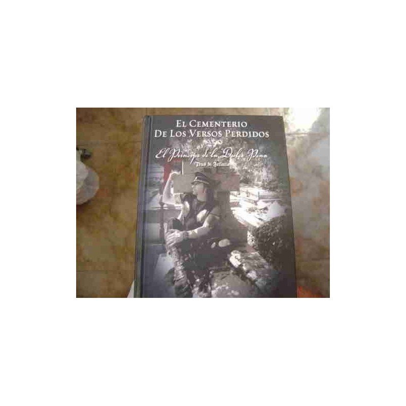 TXUS DI FELLATIO - EL CEMENTERIO DE LOS VERSOS PERDIDOS - CD-LIBRO TXUS DI FELLATIO - EL CEMENTERIO DE LOS VERSOS PERDIDOS - CD-LIBRO