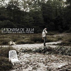 LA SONRISA DE JULIA - EL HOMBRE QUE OLVIDO SU NOMBRE - CD